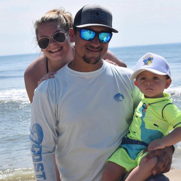 Meet your Posher, April - Picture 1 of 1